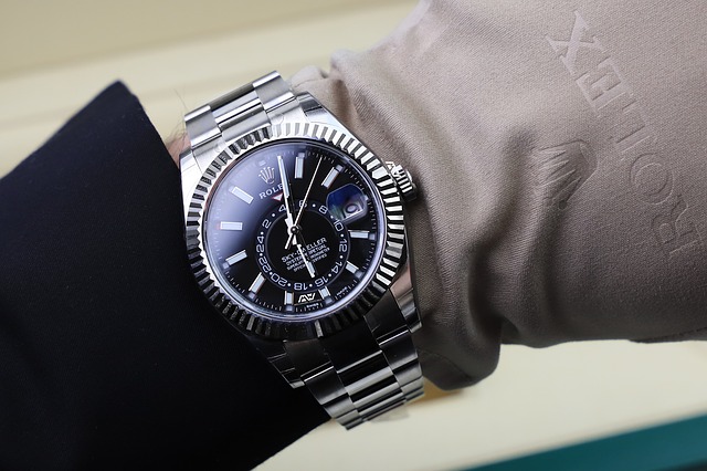You are currently viewing Wrist Jewelry:  The Iconic Rolex